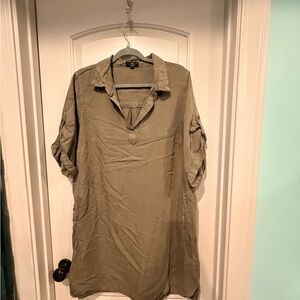 Olive Green Collared V-Neck Tunic Dress